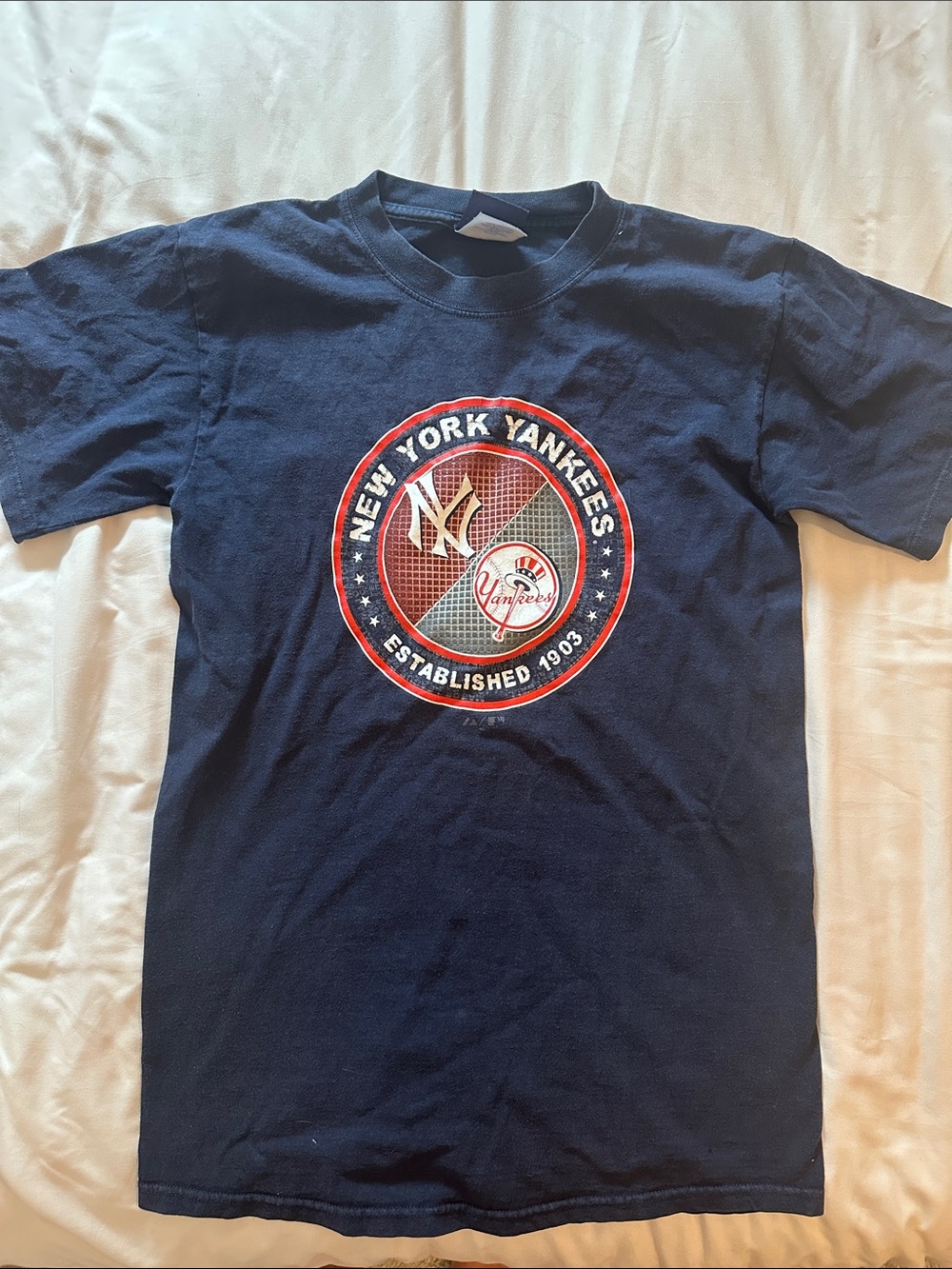 Vintage Cooperstown Collection New York Yankees Navy Graphic Logo Tee